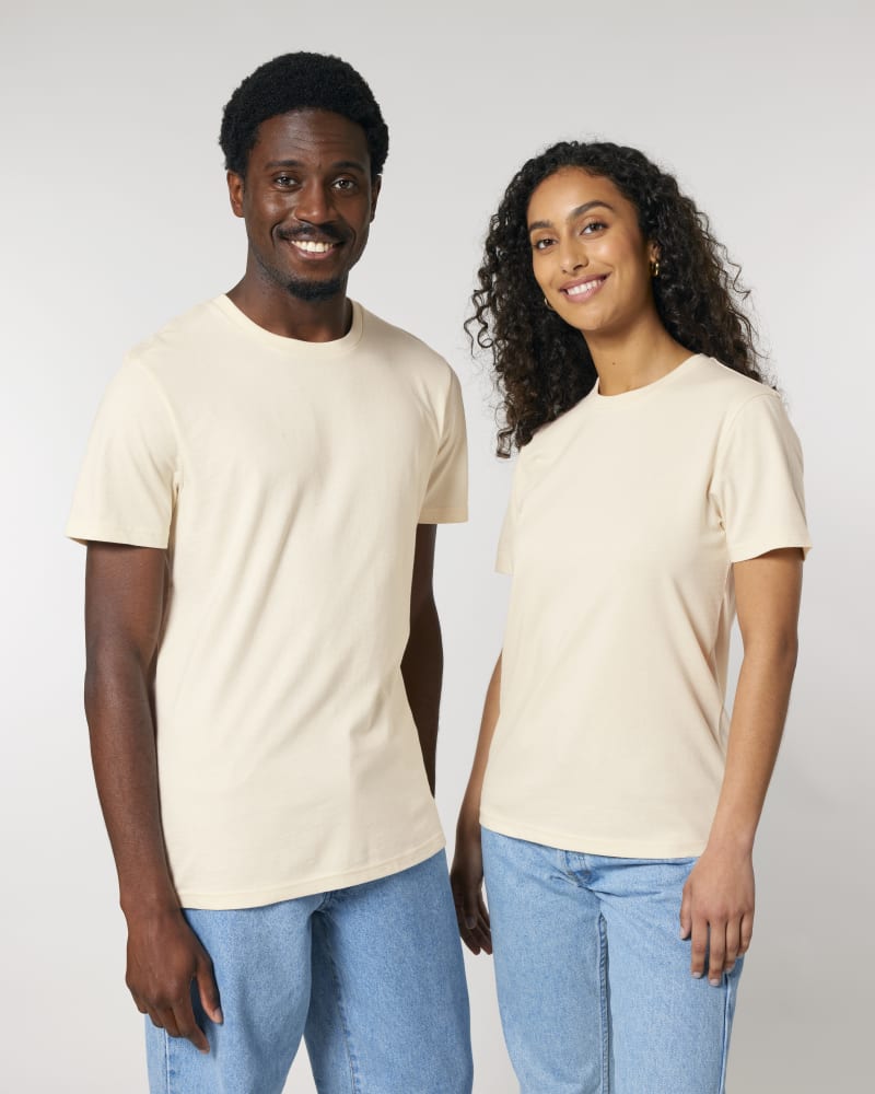 Unisex Mid-Light-T-Shirt Crafter STTU170 Photograph of a man and a woman