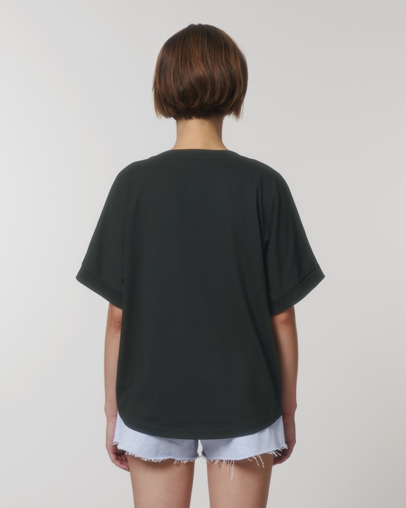 T-Shirt Roundback Oversized by Candice Breitz | "The Emilia"